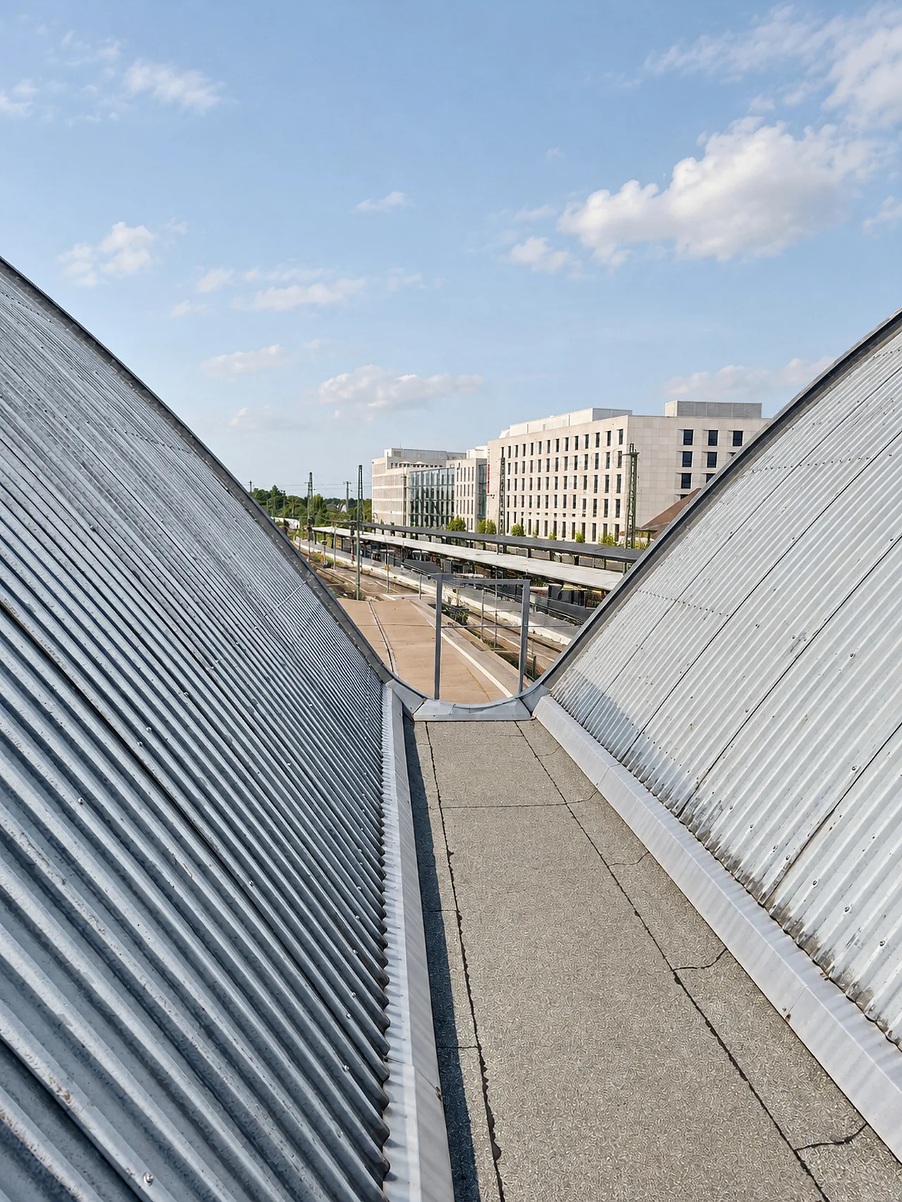 Gleishallendach Hauptbahnhof Karlsruhe